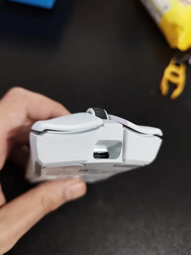 Razer Viper V2 Pro Blanca