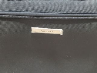 Maletín Faraway con ruedas negro