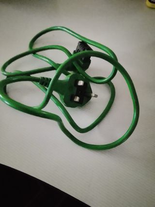 Cable enchufe inglés verde
