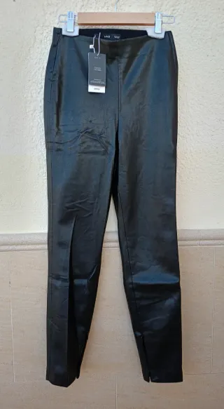 Leggings efecto piel, MANGO, talla XXS.