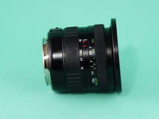 Objetivo Canon 19-35mm f3.5-4.5 AF soligor