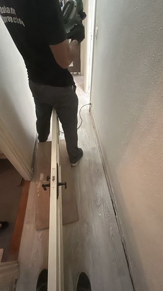 carpintería a media,puertas,muebles, rodapié suelo