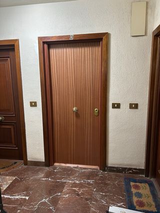 carpintería a media,puertas,muebles, rodapié suelo