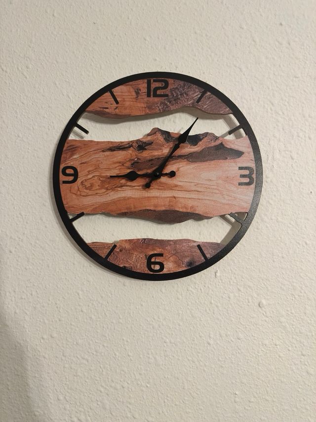 Reloj de Pared Símil Tronco Madera