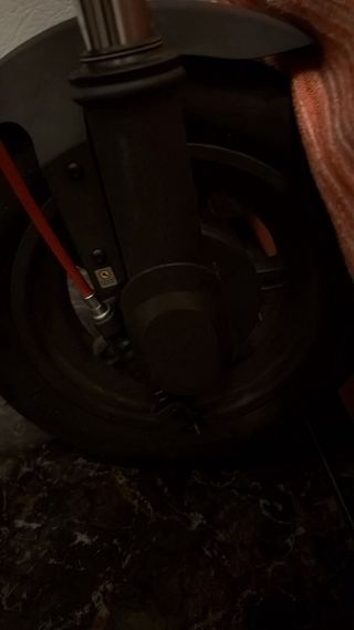 Patinete Xiaomi 5. Comprado a finales de Agosto.