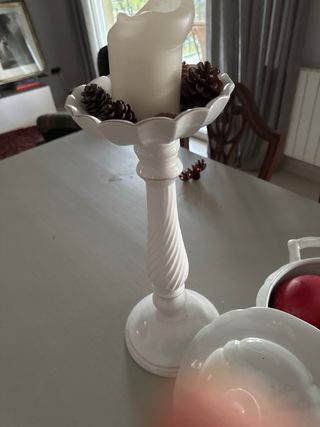 Portacandele in porcellana bianca