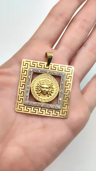 Colgante Oro 18 kt estilo Versace puntas diamante