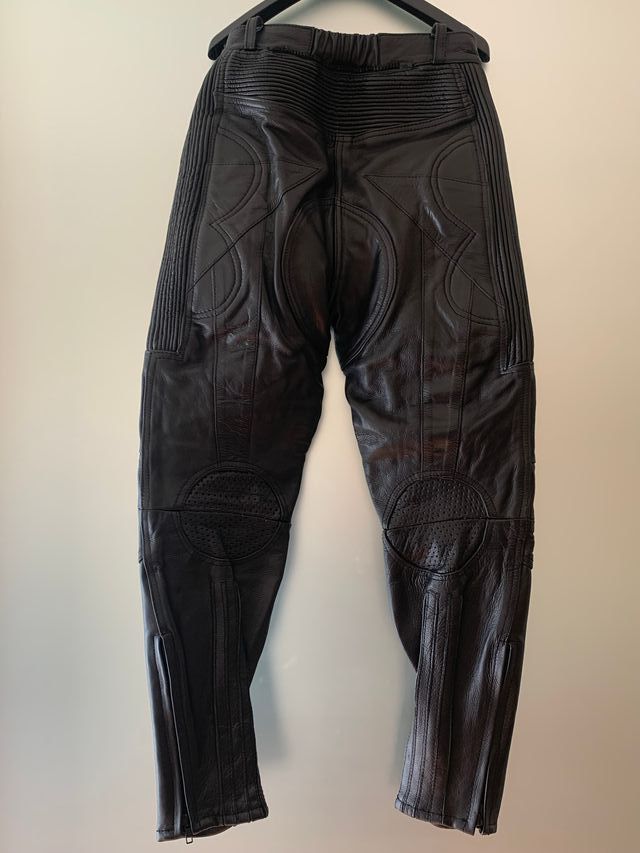 Pantalón de piel Levior Mujer