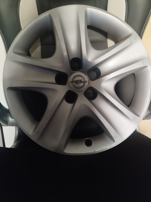 2 Tapacubos Opel 17 pulgadas