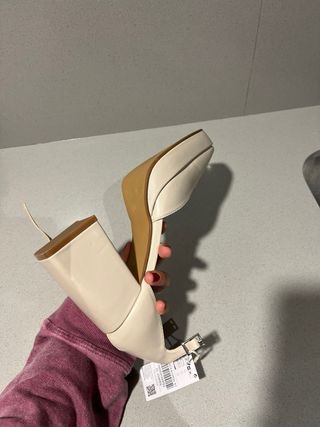 Tacones Merkal Beige Talla 39