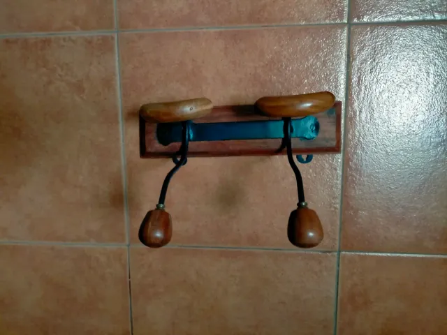 Perchero madera y hierro