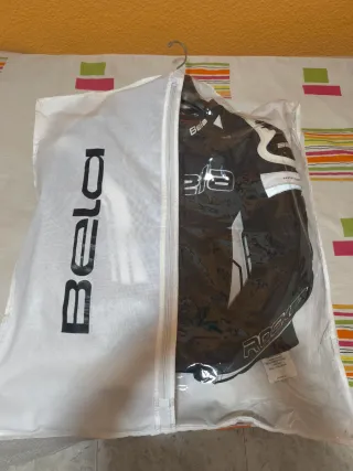 Chaqueta Moto Bela Negra y Blanca