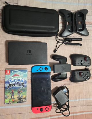 Nintendo Switch OLED + pokemon Arceus + Accesorios