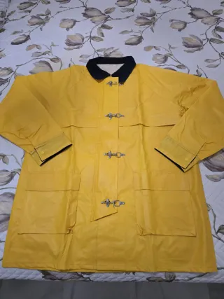 Chubasquero amarillo talla XL