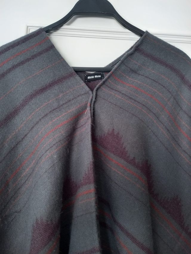Poncho Miu Miu Lana Gris Rayas tejas