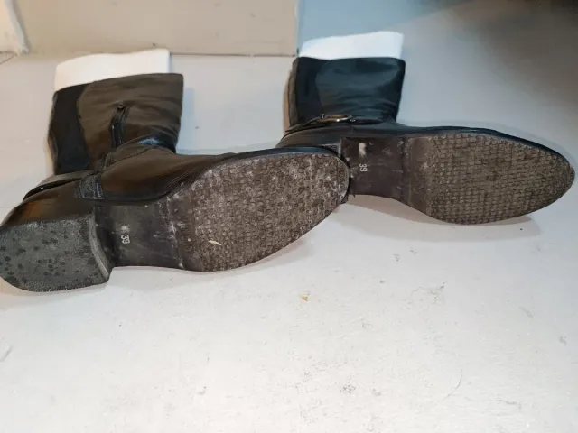 Botas altas mujer piel negra