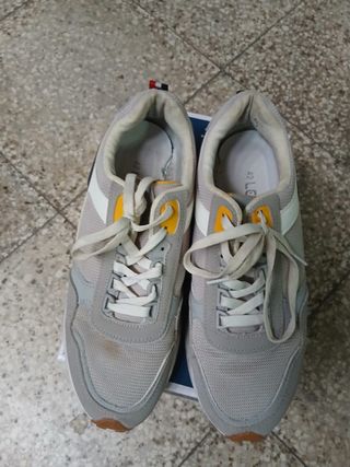 Scarpe uomo  grigie bianche Mis.41