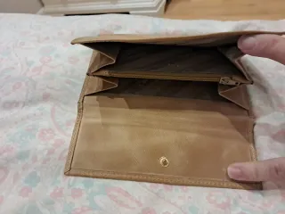 Cartera Love red piel marrón nueva