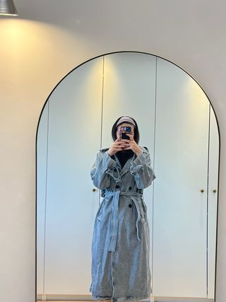 Gabardina vaquera Stradivarius talla M