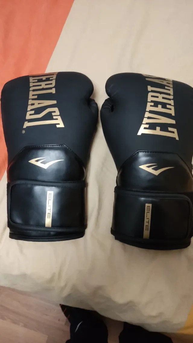 Guantes Everlast Elite 2 Negro/Dorado