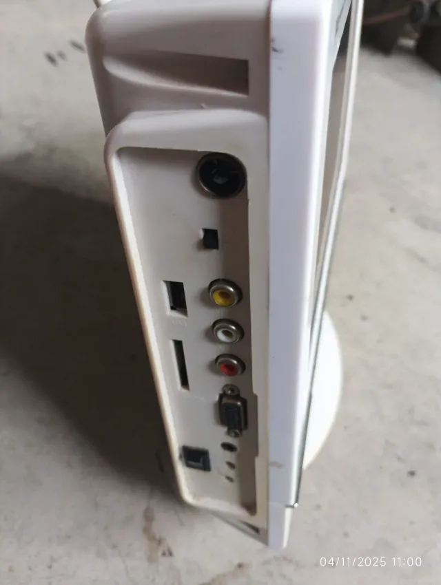 Televisor Portátil Scott Blanco