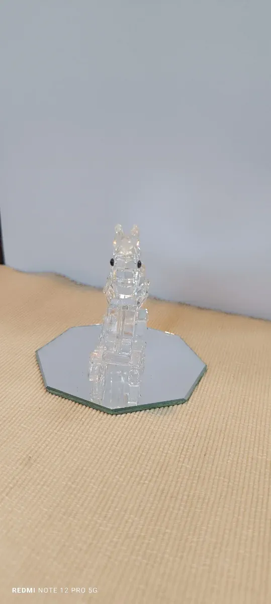 Caballito balancín cristal tallado