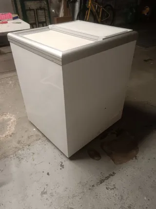 Nevera Arcón solar 12V-24V