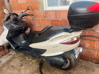 Suzuki Burgman
