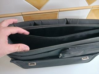 Maletin Samsonite Negro.