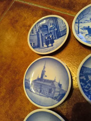 Collezione: 6 piatti in porcellana decorata