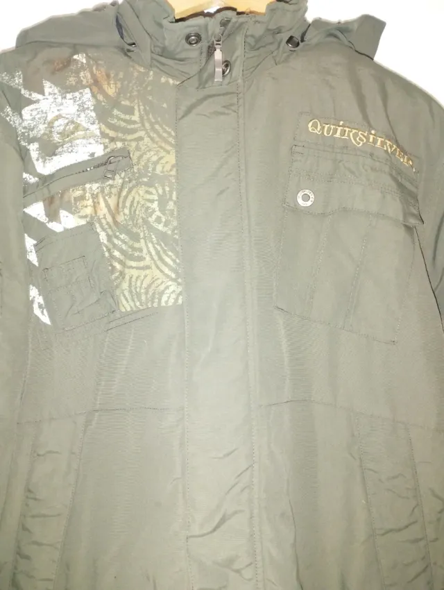 Chamarra parka Quiksilver Talla M Verde