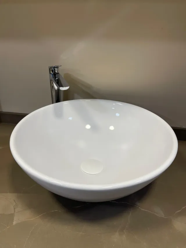 Lavabo sobreencimera + grifo
