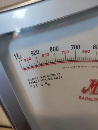 Báscula antigua Mobba