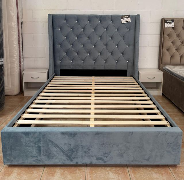 Cama Matrimonial Azul Terciopelo 150cm