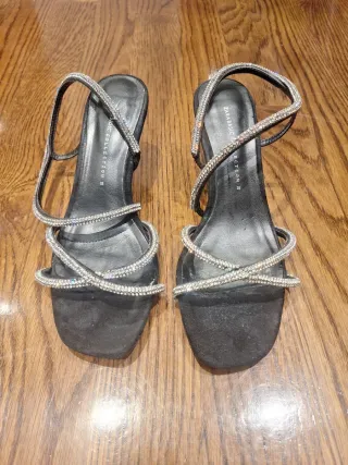 Sandalias Zara Basic Collection tacón pedrería