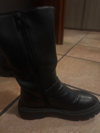 Stivali Zara n. 34