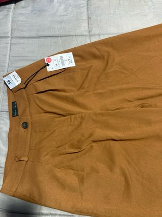 Pantalón ancho marrón Talla M 38