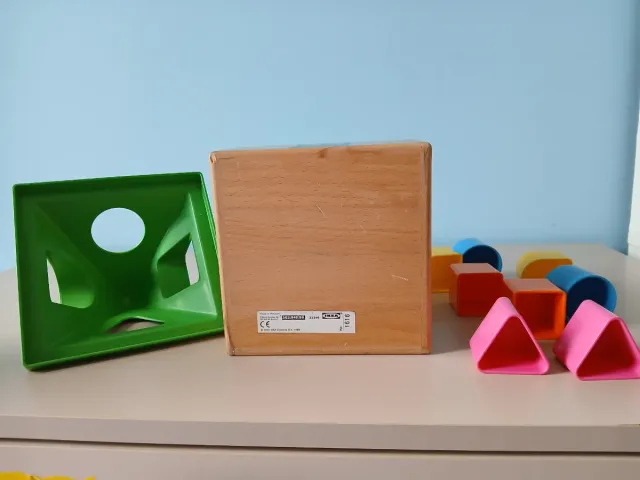 Juego encajar piezas Ikea