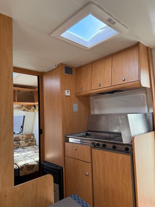 Caravana Bürstner 430 TN