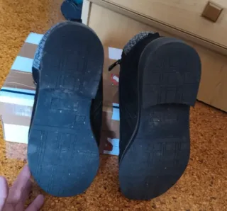 Botines negros con pelo interior T36