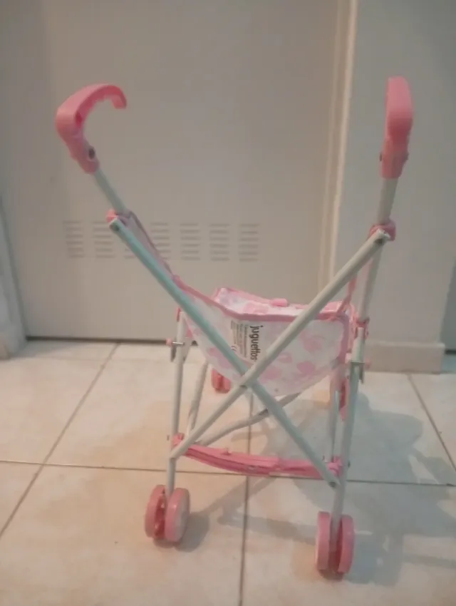 Carrito de juguete rosa