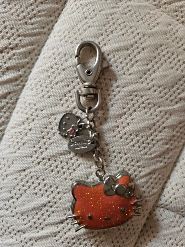 Llavero Hello Kitty Naranja Glitter