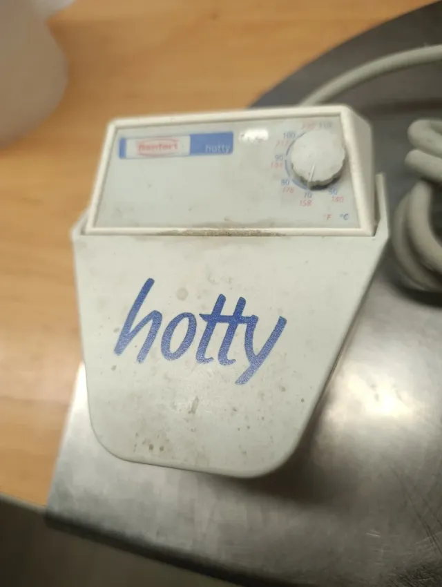 Calentador cera prótesis dental