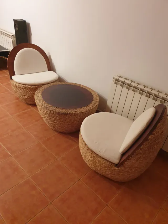 Conjunto Exclusivo de Sillones y mesa de Jardín.