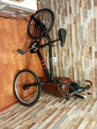 Bicicleta BMX Team nogociable