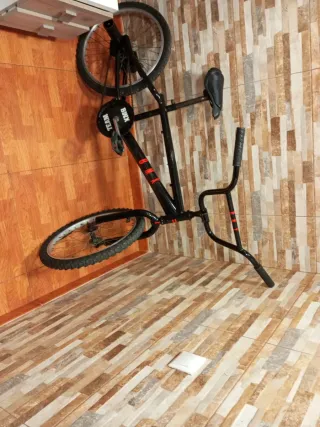 Bicicleta BMX Team nogociable