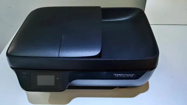 Impresora HP DeskJet 3835 - Multifunción