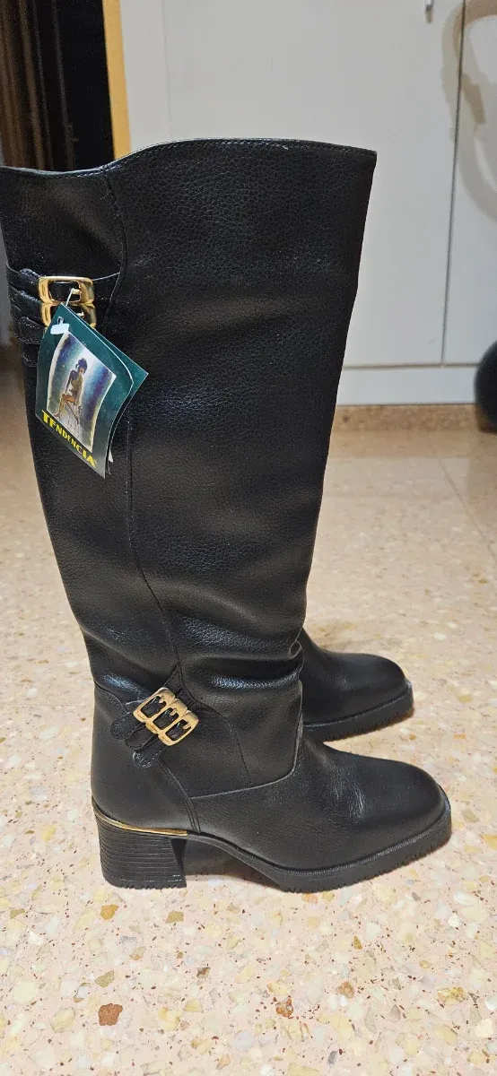 Botas de piel negras mujer