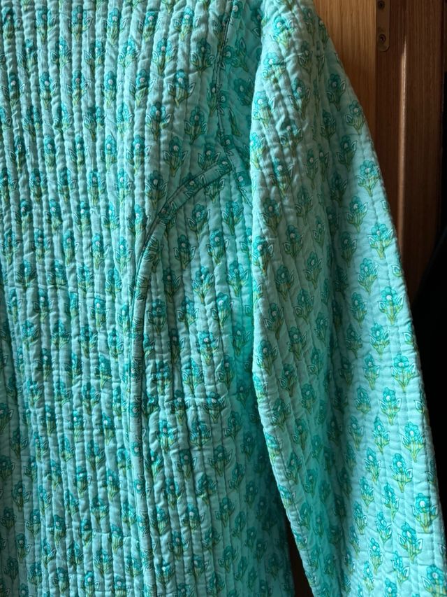 Chaqueta reversible azul y verde azulado