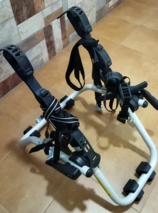 Portabicis practicamente nuevo,placa v20 +10€